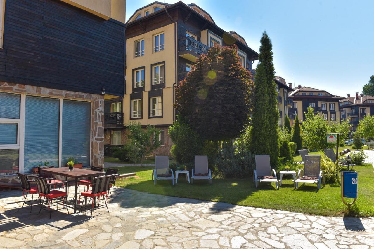 Hotel Bojur & Bojurland Apartment Complex Bansko Bagian luar foto