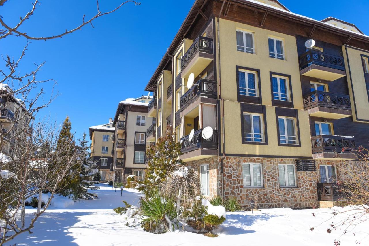 Hotel Bojur & Bojurland Apartment Complex Bansko Bagian luar foto