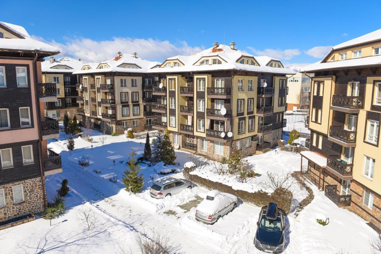 Hotel Bojur & Bojurland Apartment Complex Bansko Bagian luar foto