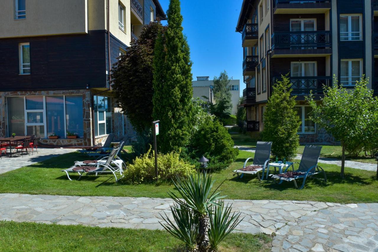 Hotel Bojur & Bojurland Apartment Complex Bansko Bagian luar foto